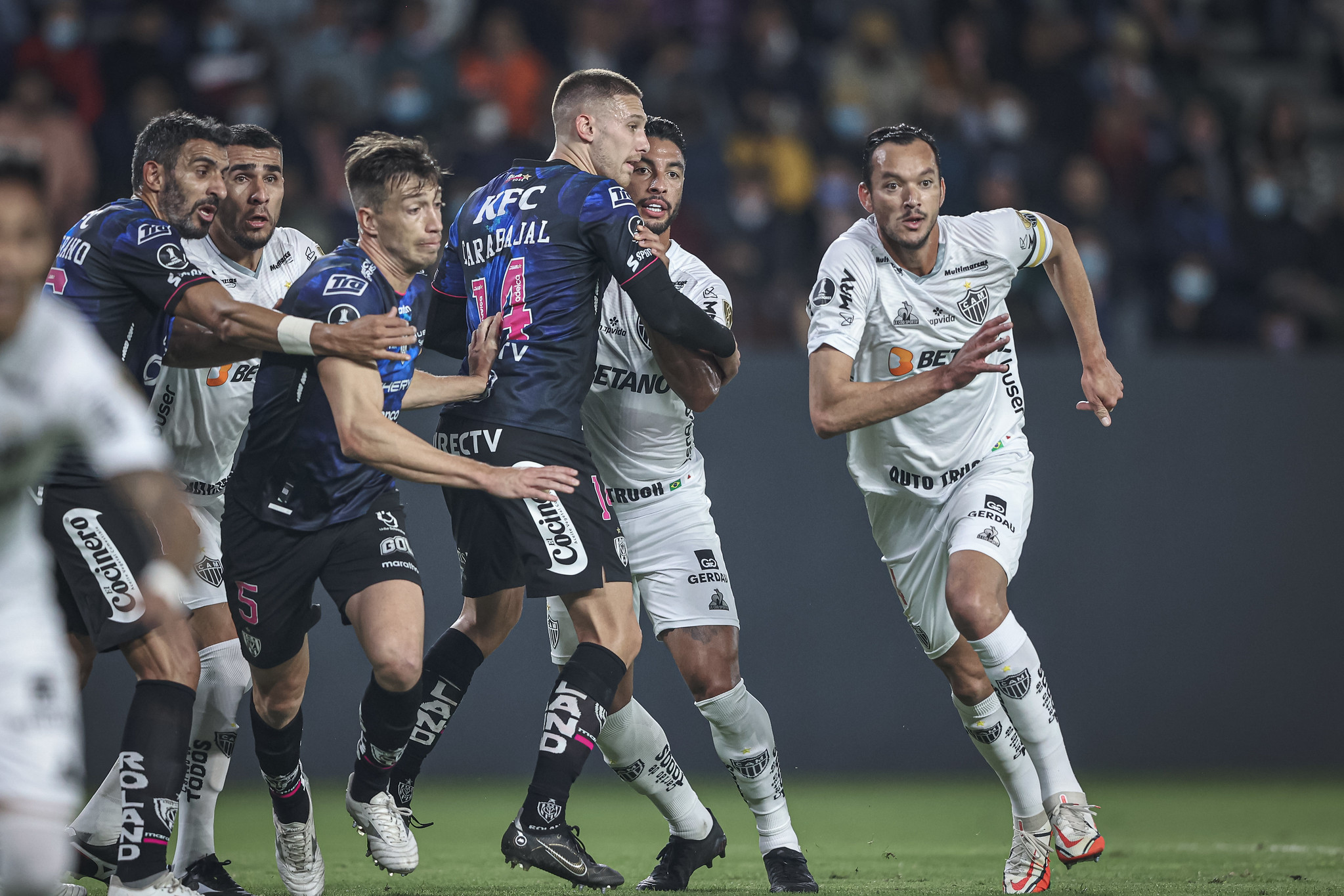 Galo quer vencer pela primeira vez em solo equatoriano
