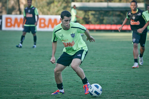 Revelado nas categorias de base do Galo, Soutto esteve presente nos títulos da Copa do Brasil e Recopa Sul-Americana em 2014