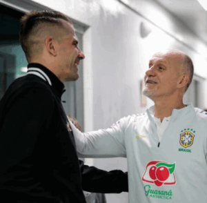 Taffarel, histórico goleiro do Galo, saiu em defesa de Ancelotti, técnico italiano da seleção brasileira