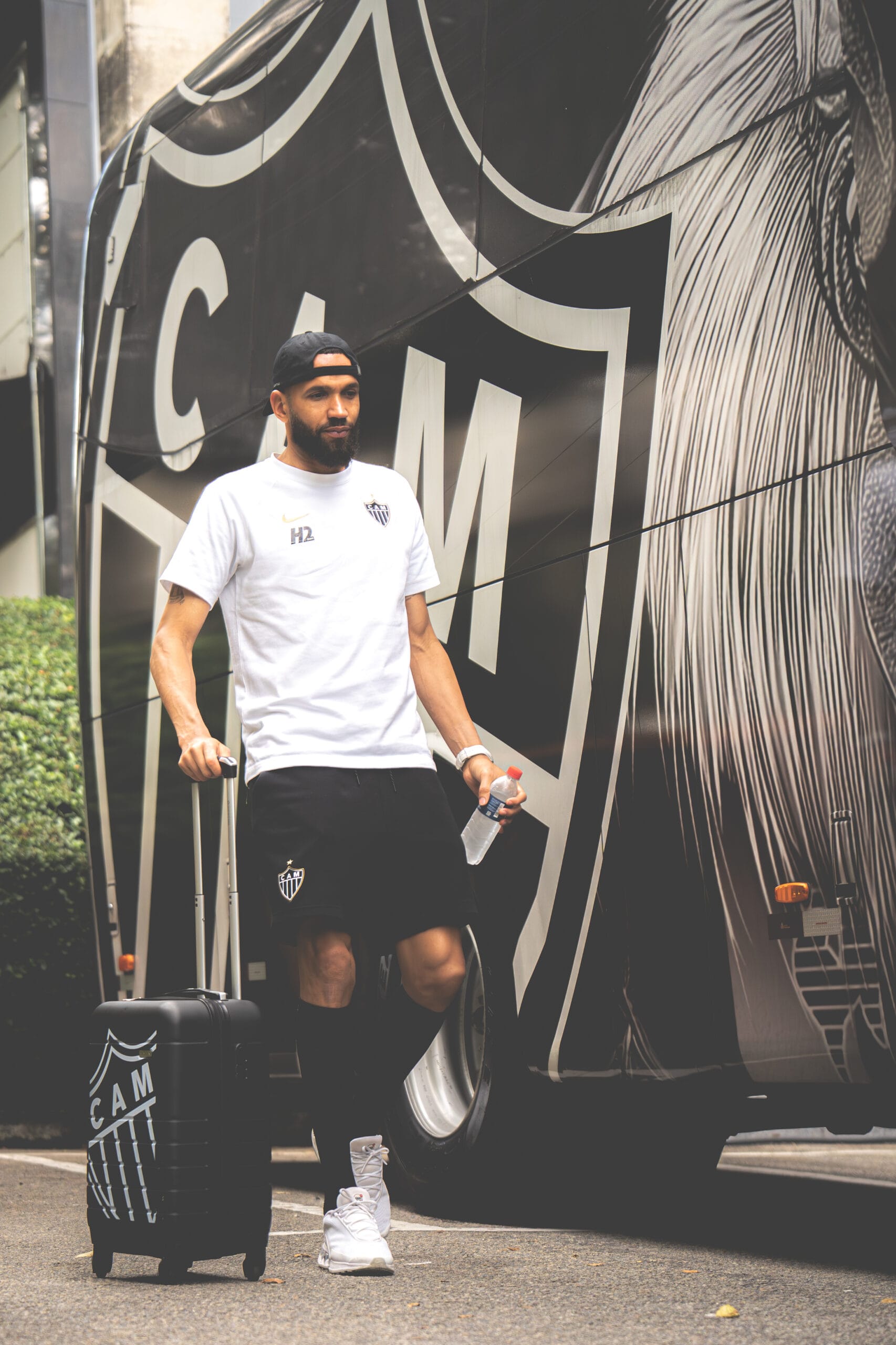 Galo desembarca na capital cearense para enfrentar o Ceará, pela partida de volta da quinta fase da Copa do Brasil.