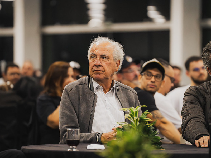 Diretoria no país das maravilhas!