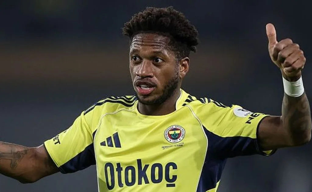 EXCLUSIVO: Fred rescinde com o Fenerbahçe e será jogador do Galo