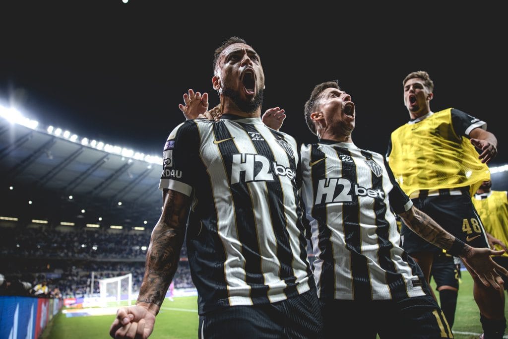 Clássico é clássico e vice-versa