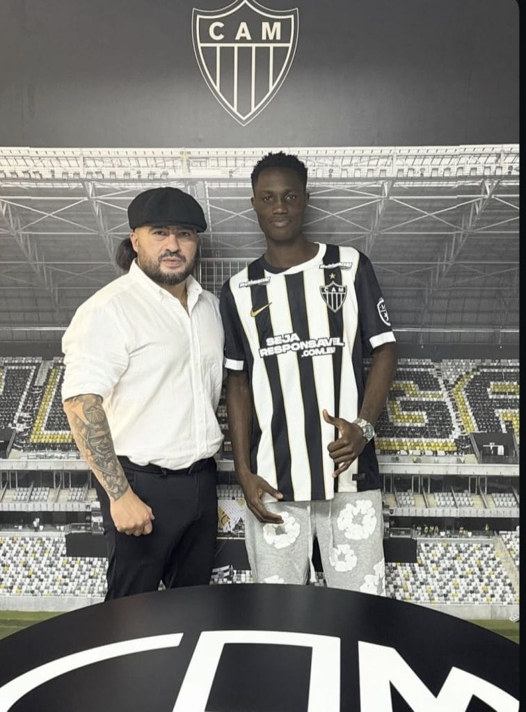 Atlético fecha contratação de promessa nigeriana de 18 anos e supera concorrência europeia