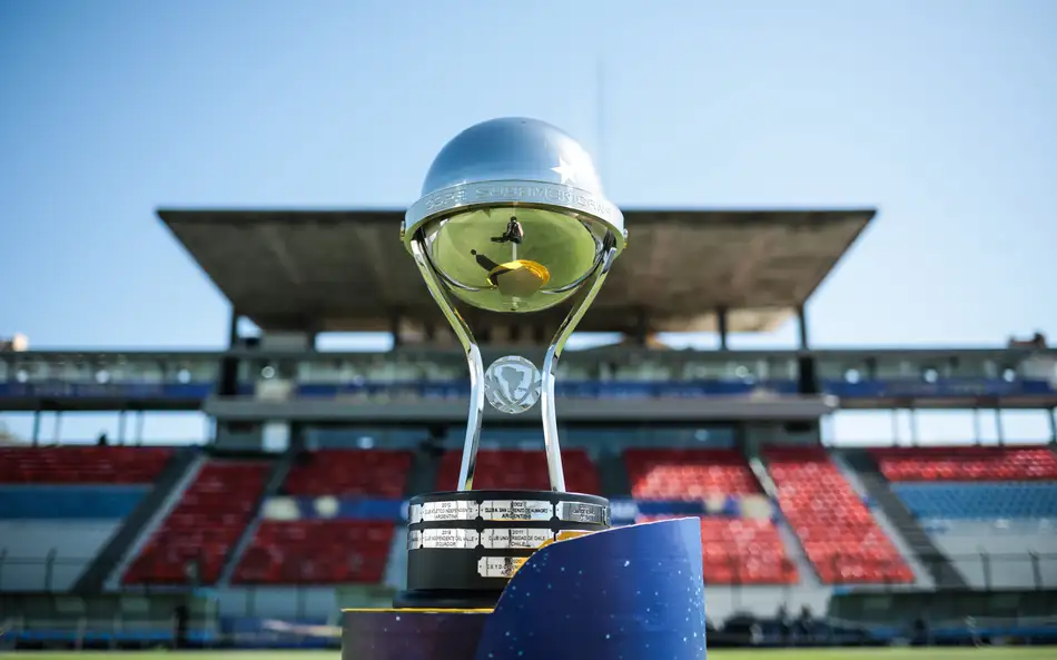 Conmebol toma decisão sobre possível mudança da final da Sul-Americana; veja
